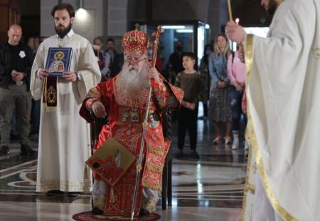 https://storage.bljesak.info/article/346456/450x310/vaskrs liturgija sarajevo.jpg